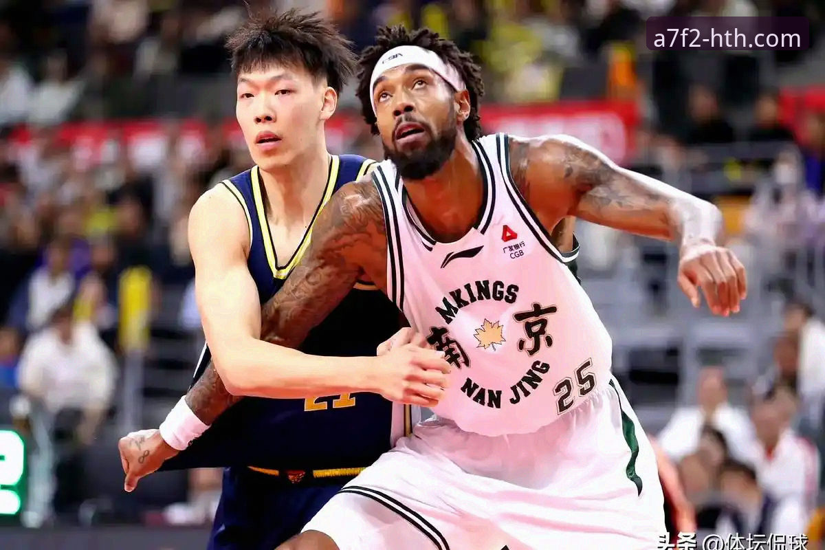 CBA季后赛山西VS青岛G2深度评测：团队篮球VS孤胆英雄，潘江回归后的战术革命